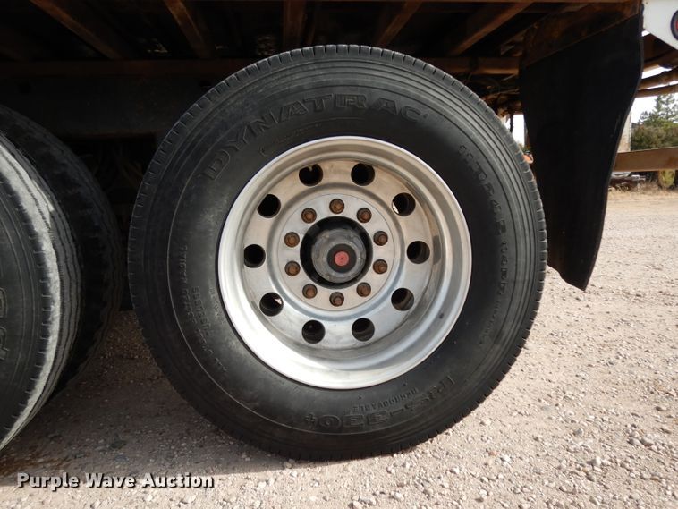 image for item DH2252 2009 Aeroswint silage trailer