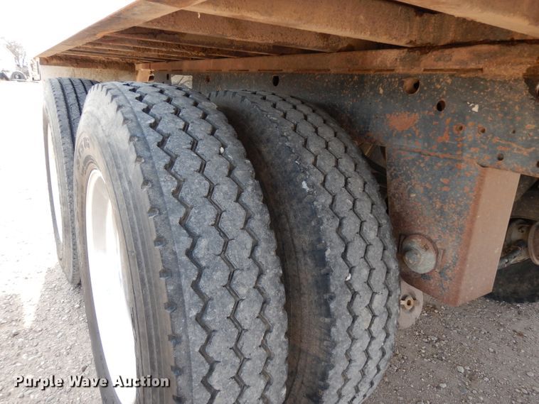 image for item DH2252 2009 Aeroswint silage trailer