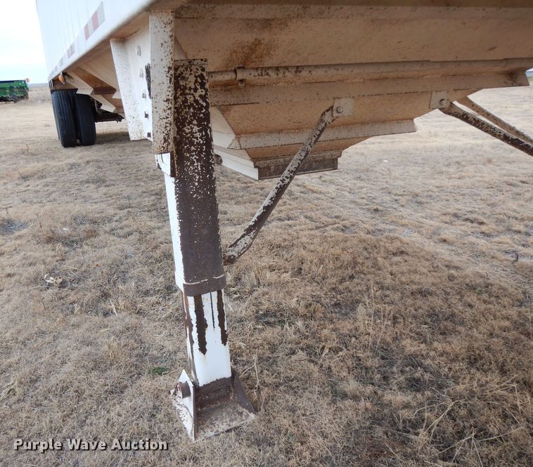 image for item DH2254 2008 Manac TSH40 double hopper bottom trailer