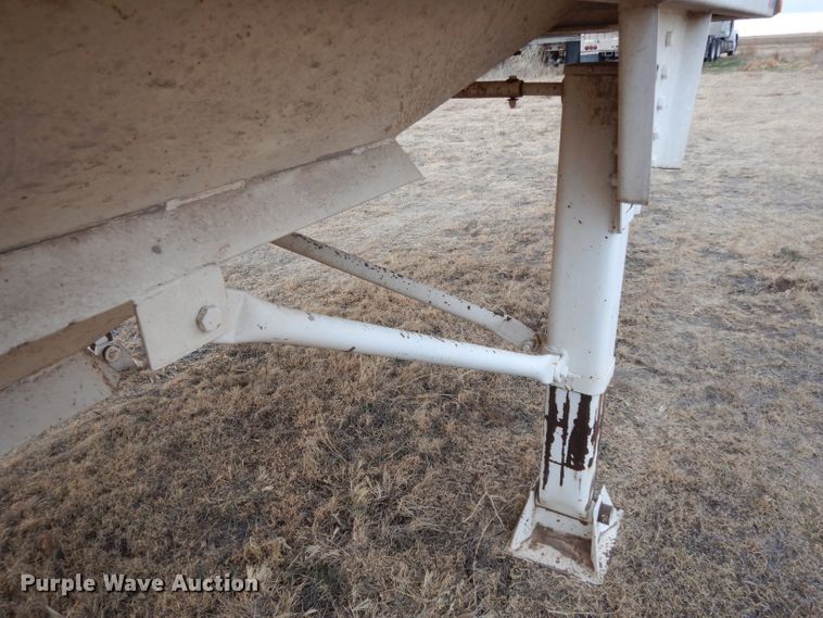 image for item DH2254 2008 Manac TSH40 double hopper bottom trailer