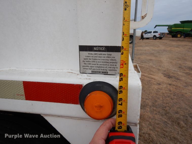 image for item DH2254 2008 Manac TSH40 double hopper bottom trailer