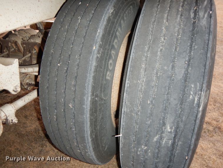 image for item DH2254 2008 Manac TSH40 double hopper bottom trailer