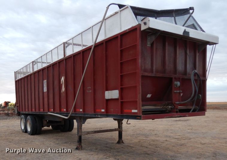 image for item DH2255 2007 Yellow X Trailers SJ9 silage trailer