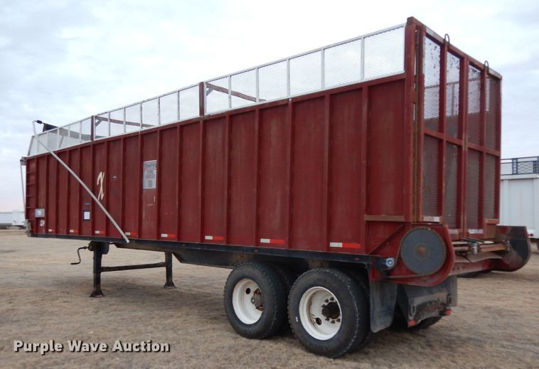 image for item DH2255 2007 Yellow X Trailers SJ9 silage trailer