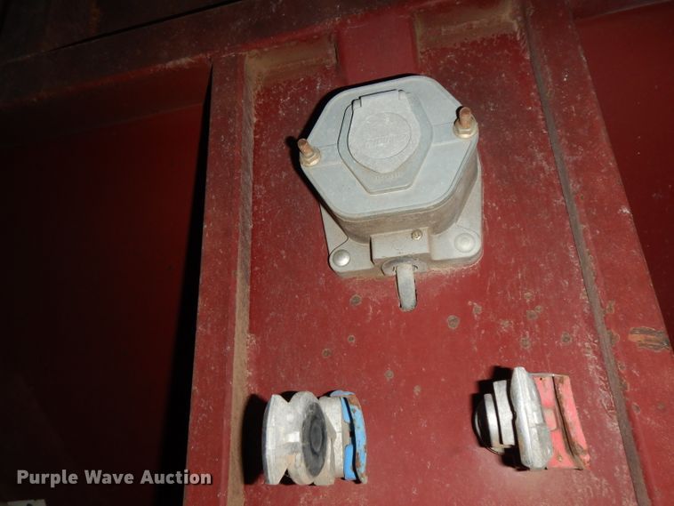 image for item DH2255 2007 Yellow X Trailers SJ9 silage trailer