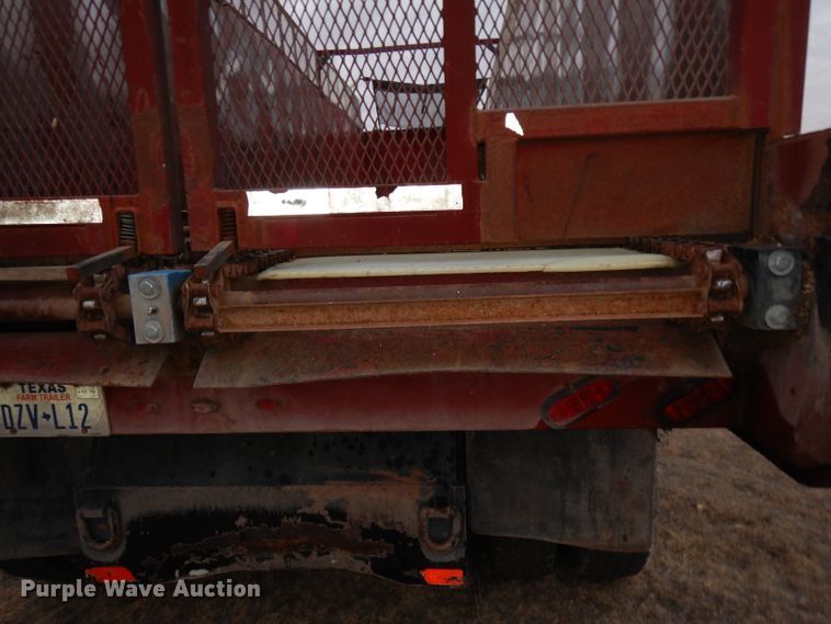 image for item DH2255 2007 Yellow X Trailers SJ9 silage trailer