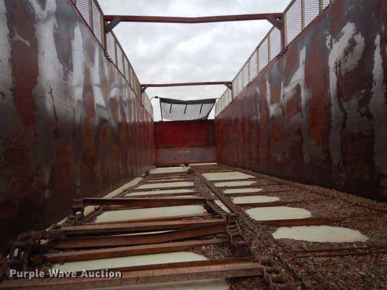 image for item DH2255 2007 Yellow X Trailers SJ9 silage trailer