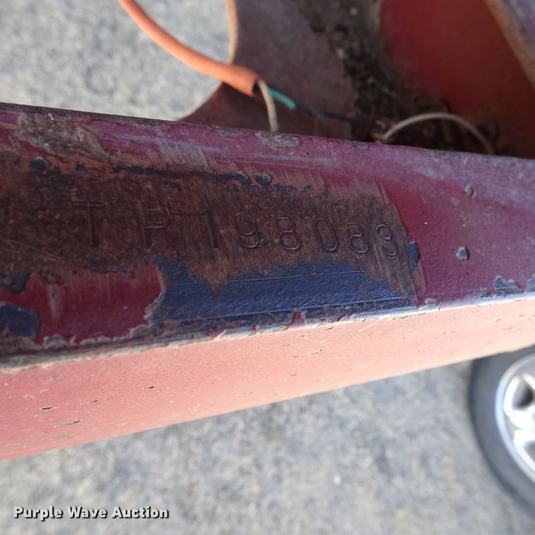 image for item DH2255 2007 Yellow X Trailers SJ9 silage trailer