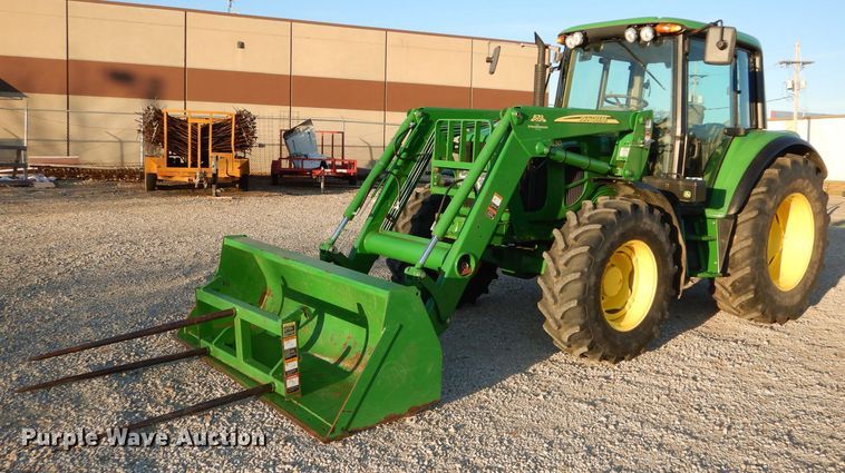 image for item DH4260 2008 John Deere 6430 Premium MFWD tractor