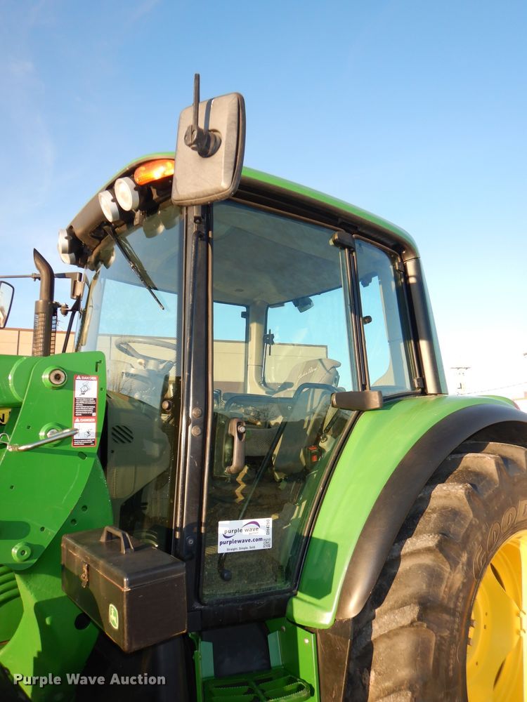 image for item DH4260 2008 John Deere 6430 Premium MFWD tractor