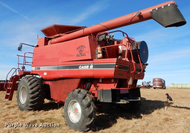 image for item DH4278 1998 Case IH 2388 RWA combine