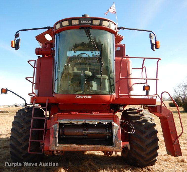 image for item DH4278 1998 Case IH 2388 RWA combine