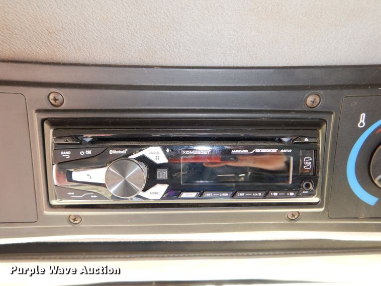 image for item DH4278 1998 Case IH 2388 RWA combine