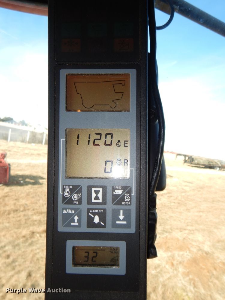 image for item DH4278 1998 Case IH 2388 RWA combine