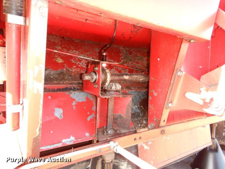 image for item DH4278 1998 Case IH 2388 RWA combine