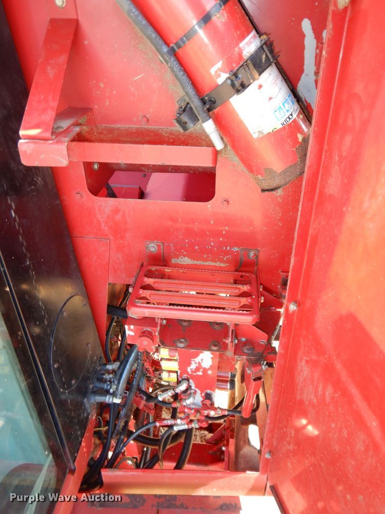 image for item DH4278 1998 Case IH 2388 RWA combine