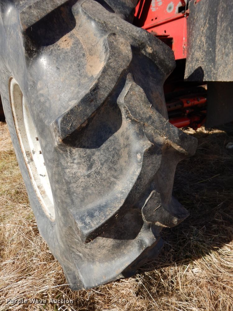 image for item DH4278 1998 Case IH 2388 RWA combine