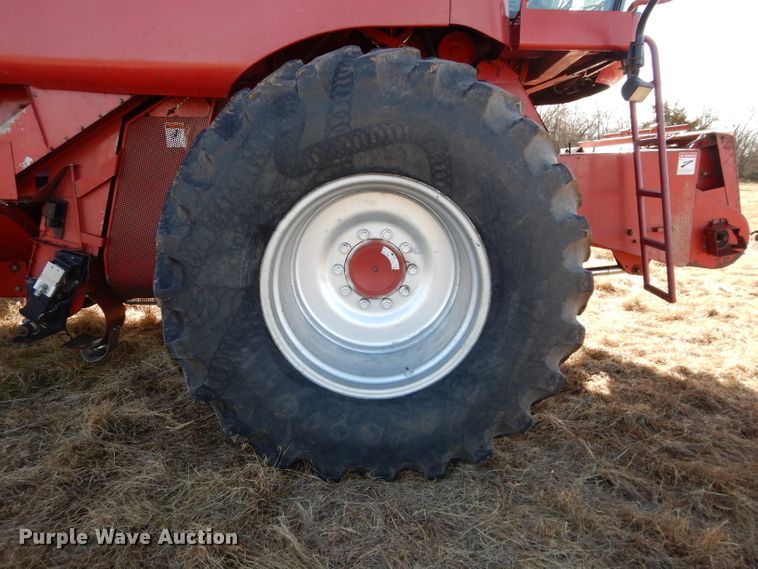 image for item DH4278 1998 Case IH 2388 RWA combine