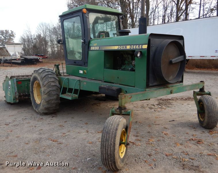 image for item DH5003 1986 John Deere 3830 windrower