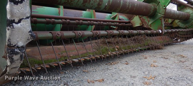 image for item DH5003 1986 John Deere 3830 windrower