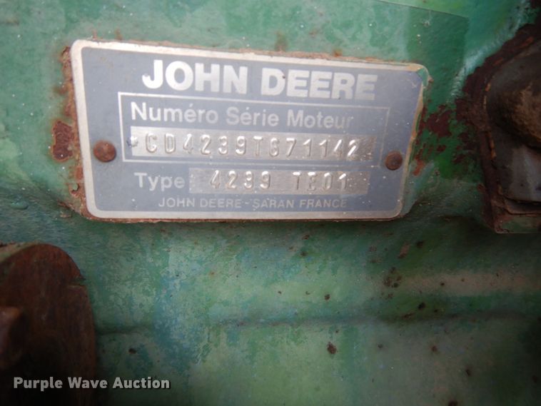 image for item DH5003 1986 John Deere 3830 windrower