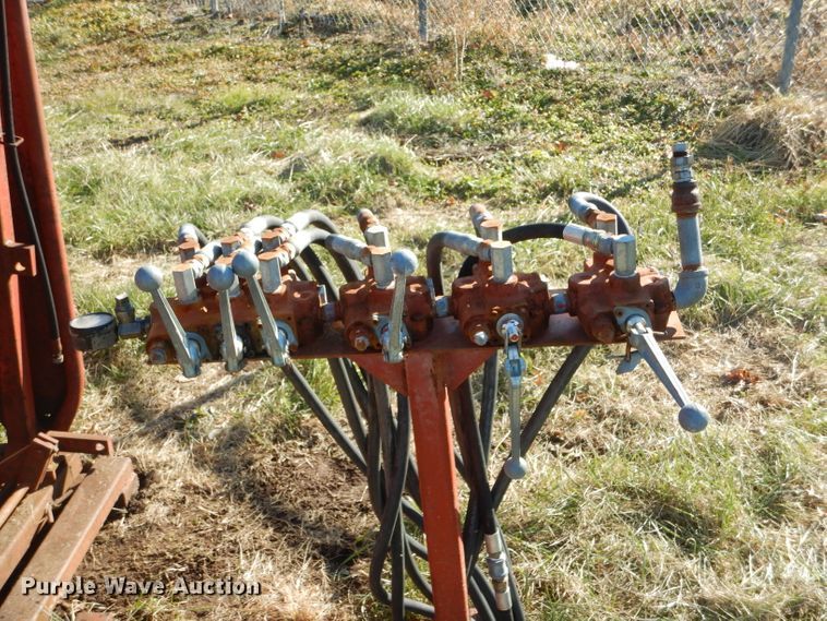 image for item DH6891 Bowman turn table and squeeze chute