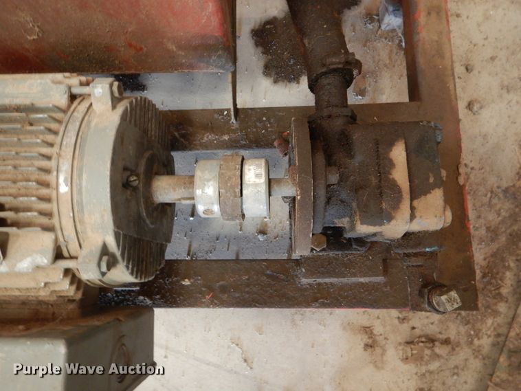 image for item DH6891 Bowman turn table and squeeze chute