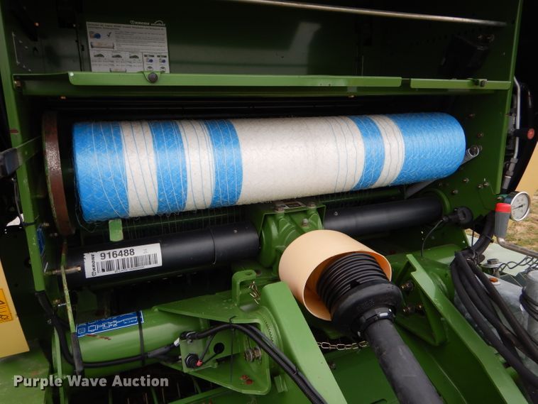 image for item DH6902 2015 Krone Comprima V180 round baler