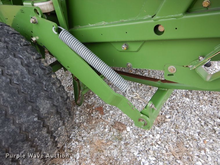 image for item DH6902 2015 Krone Comprima V180 round baler