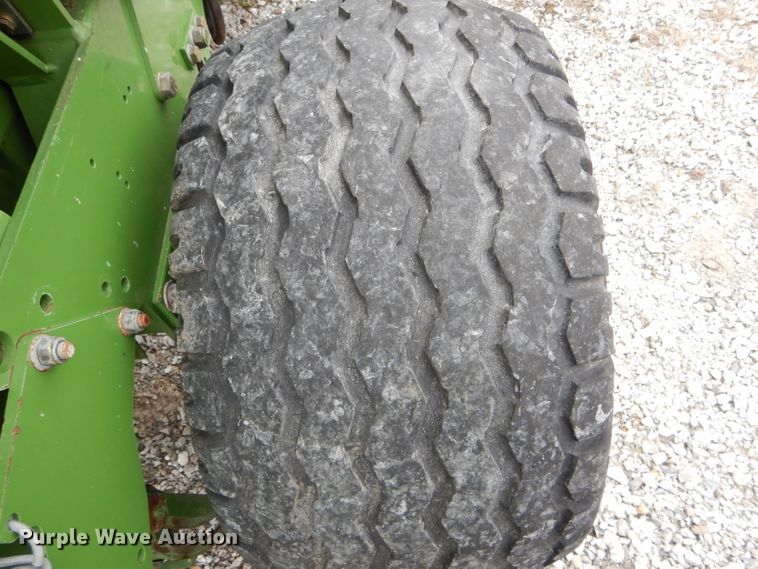 image for item DH6902 2015 Krone Comprima V180 round baler