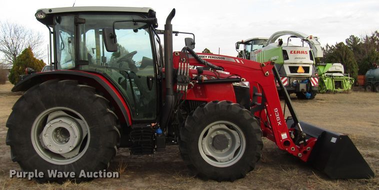 image for item DH8256 2016 Massey-Ferguson 4710 MFWD tractor