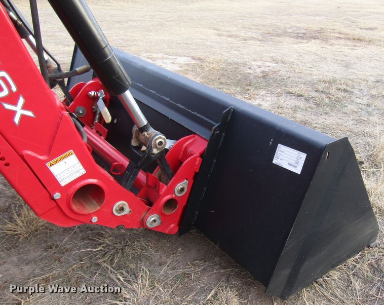 image for item DH8256 2016 Massey-Ferguson 4710 MFWD tractor