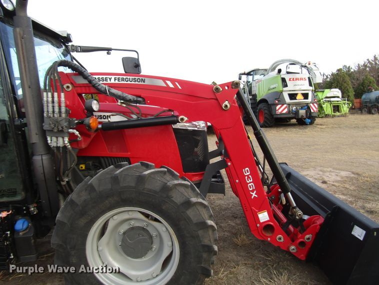image for item DH8256 2016 Massey-Ferguson 4710 MFWD tractor