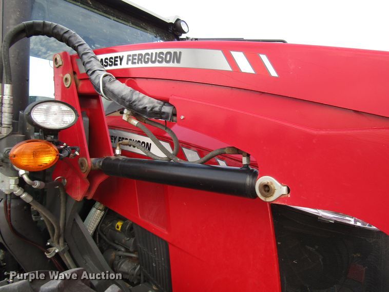 image for item DH8256 2016 Massey-Ferguson 4710 MFWD tractor