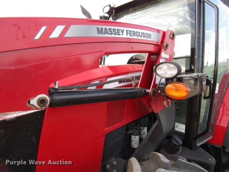 image for item DH8256 2016 Massey-Ferguson 4710 MFWD tractor