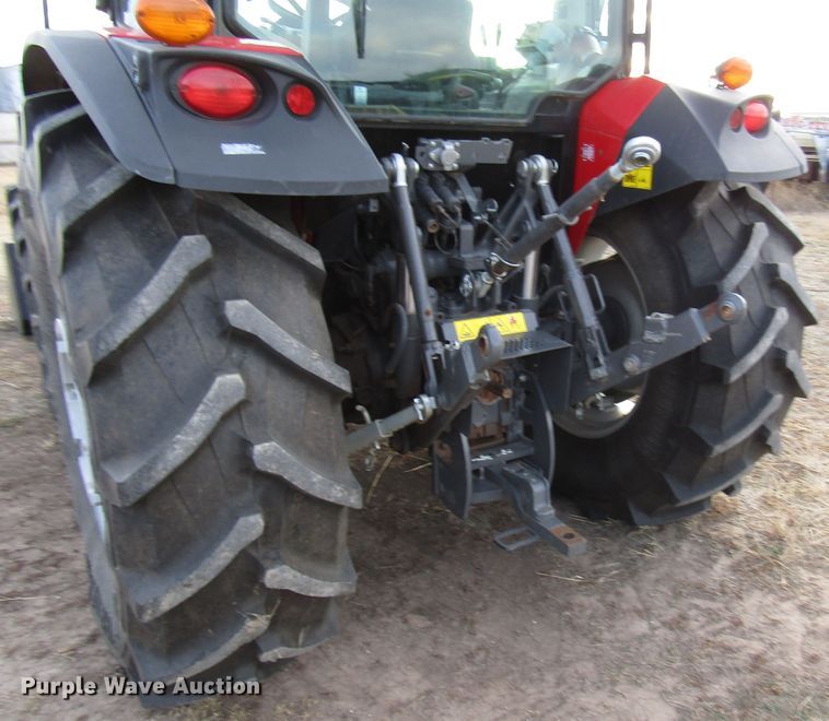 image for item DH8256 2016 Massey-Ferguson 4710 MFWD tractor