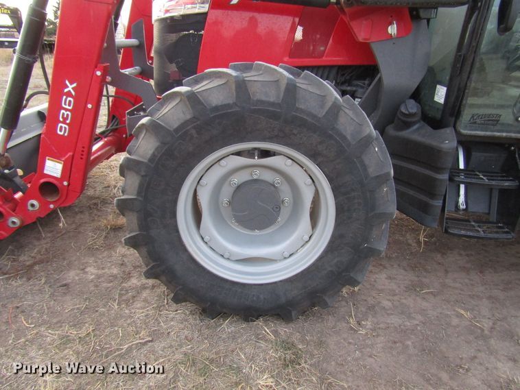 image for item DH8256 2016 Massey-Ferguson 4710 MFWD tractor