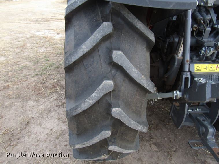 image for item DH8256 2016 Massey-Ferguson 4710 MFWD tractor