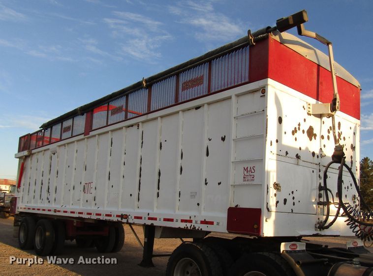 image for item DH8259 2013 Mas silage trailer