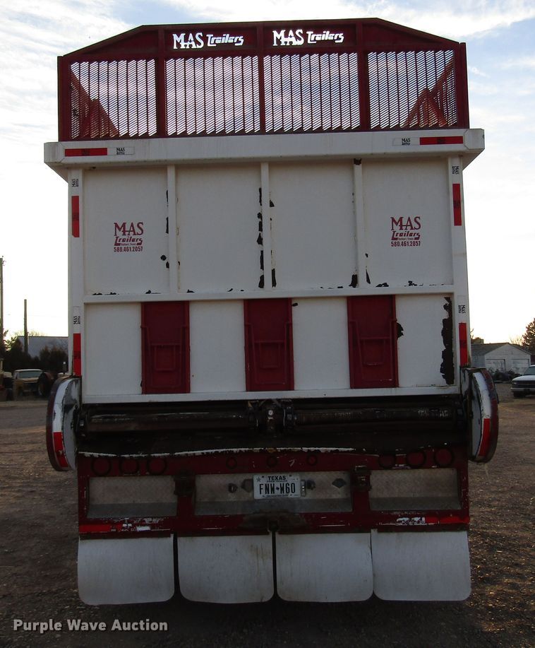 image for item DH8259 2013 Mas silage trailer