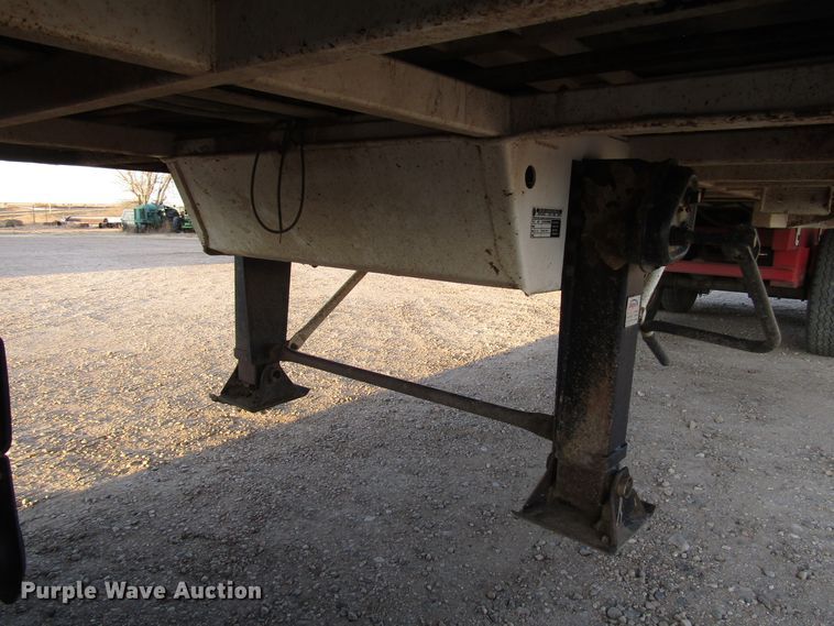 image for item DH8259 2013 Mas silage trailer