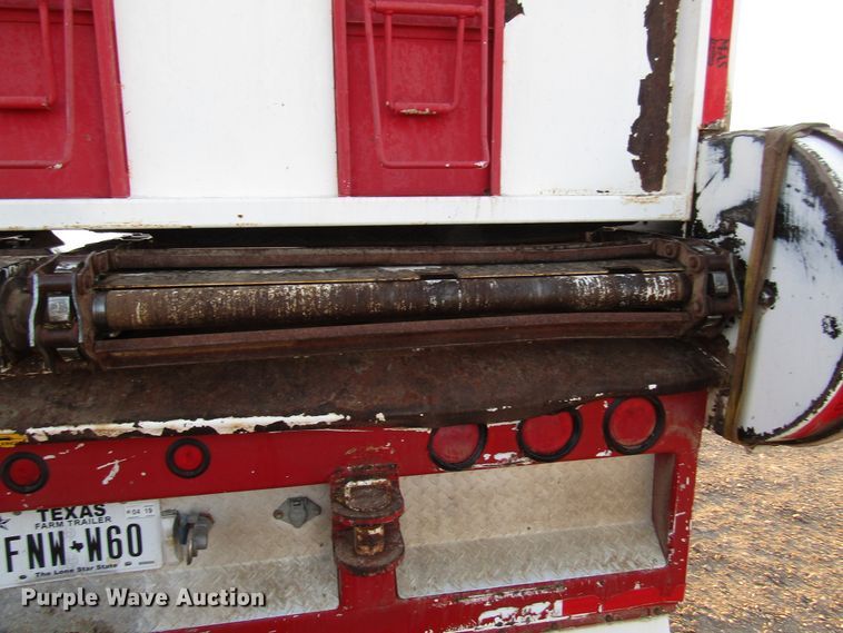 image for item DH8259 2013 Mas silage trailer