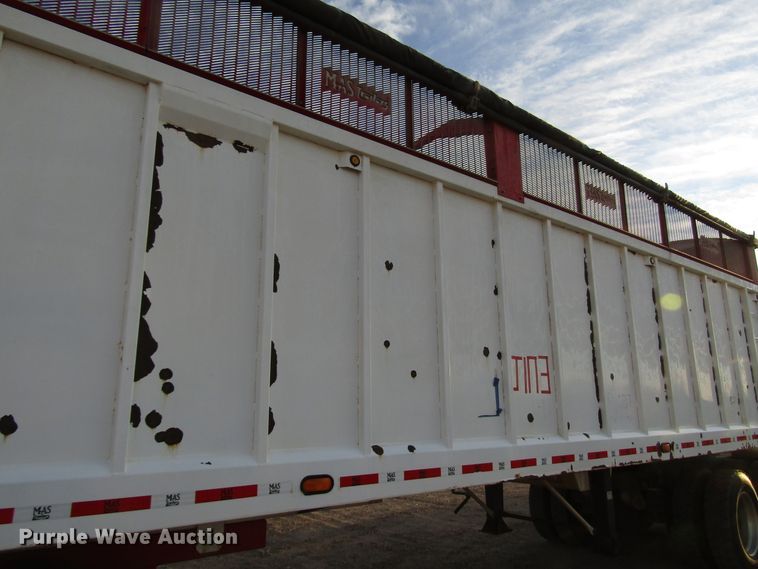 image for item DH8259 2013 Mas silage trailer