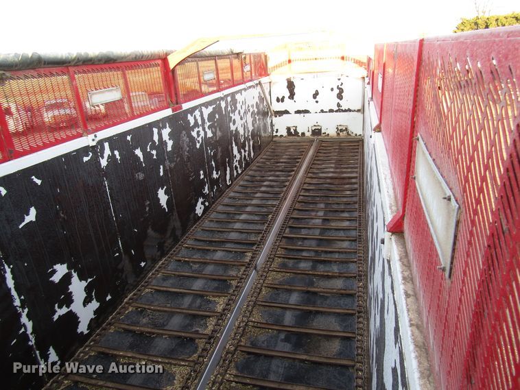 image for item DH8259 2013 Mas silage trailer