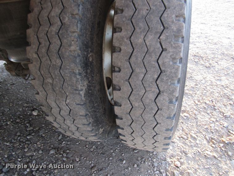 image for item DH8259 2013 Mas silage trailer