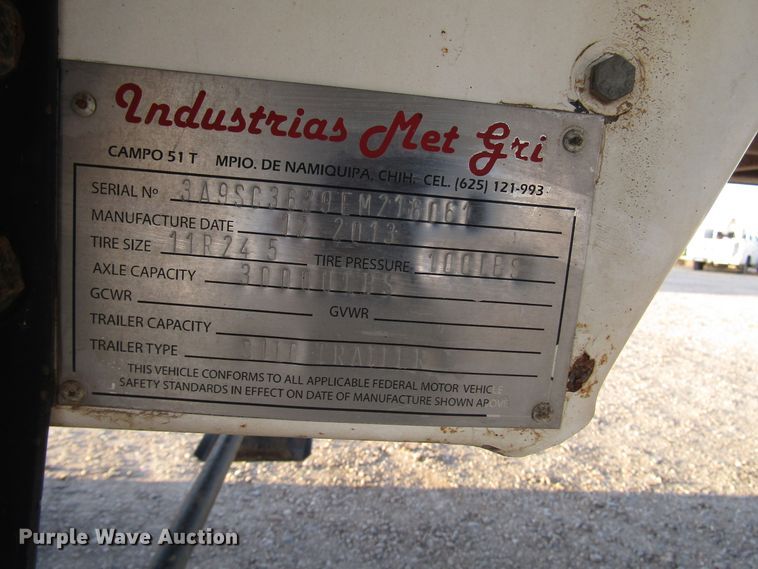 image for item DH8259 2013 Mas silage trailer