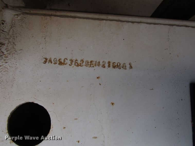 image for item DH8259 2013 Mas silage trailer