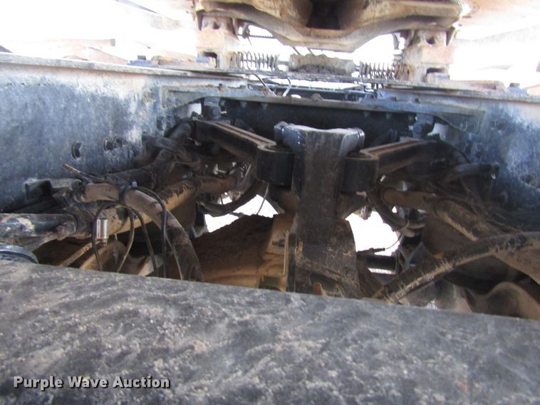 image for item DH8262 2000 Kenworth W900 semi truck