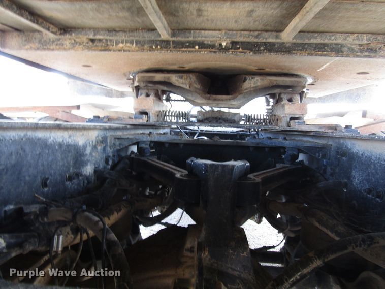 image for item DH8262 2000 Kenworth W900 semi truck