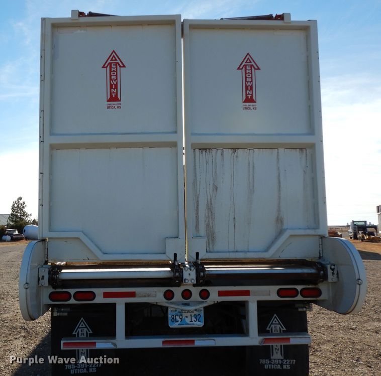 image for item DH8265 2012 Aeroswint silage trailer